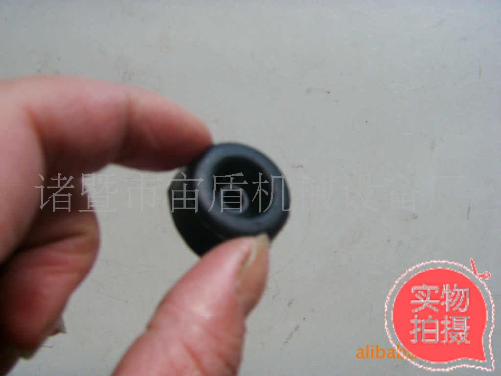 浙江诸暨橡胶厂家生产防震电子塑胶胶垫脚垫