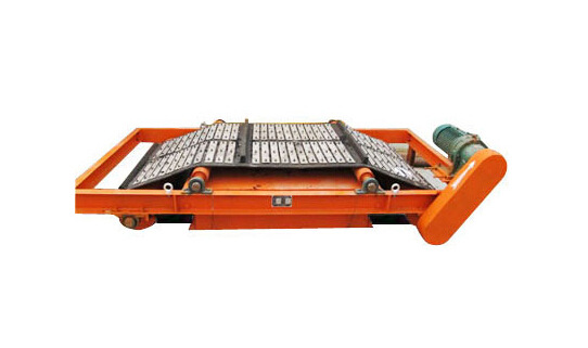 RCYK铠甲自卸式永磁除铁器 除铁器 潍坊华耀制造商