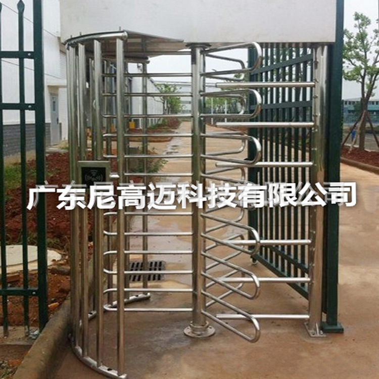 吉林建筑工地实名制员工通道打卡旋转道闸 三翼全高转匝 立式辊闸