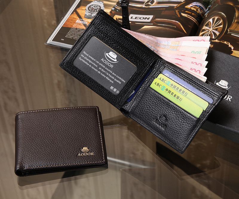 2667278829_1011703058