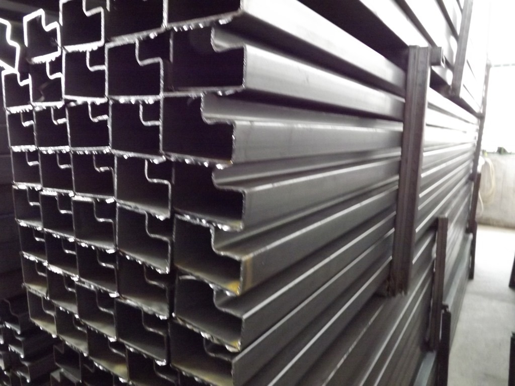 现货供应C型钢各种规格  Q235BC型钢 建筑工程用