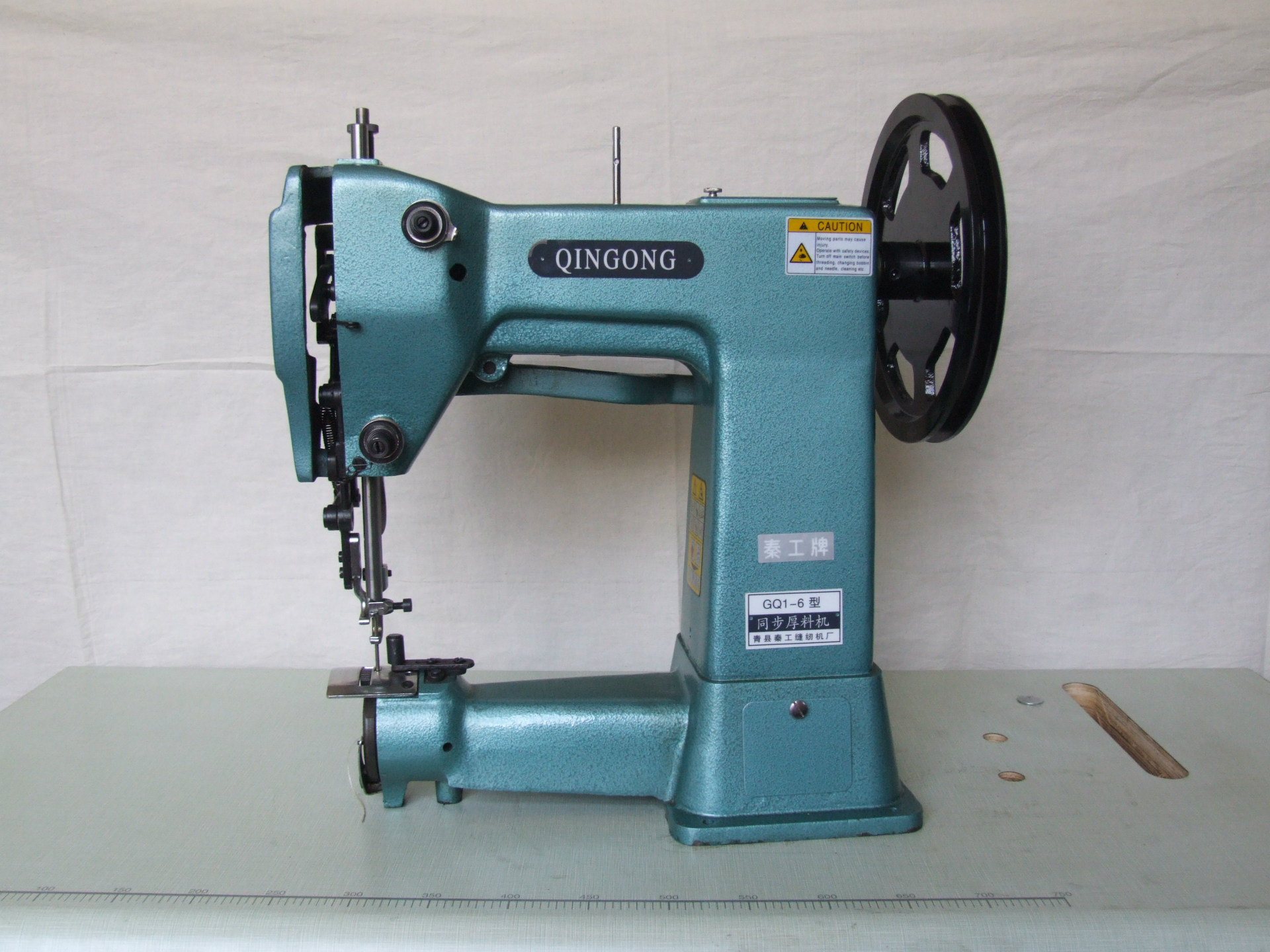 供应厚料同步机、厚料缝纫机高效多功能工业绗缝