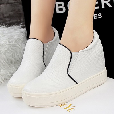 A029-1 White shoe A029-1