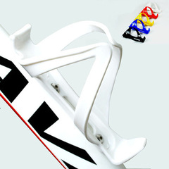 Cycling equipment accessories mountain bike PC plastic water bottle cage with good toughness bicycle water cup holder