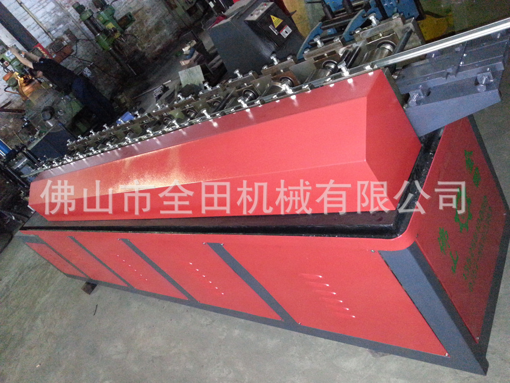 蔬菜大棚卡槽机几字钢温室大棚机温室骨架机大棚支架机全田精功