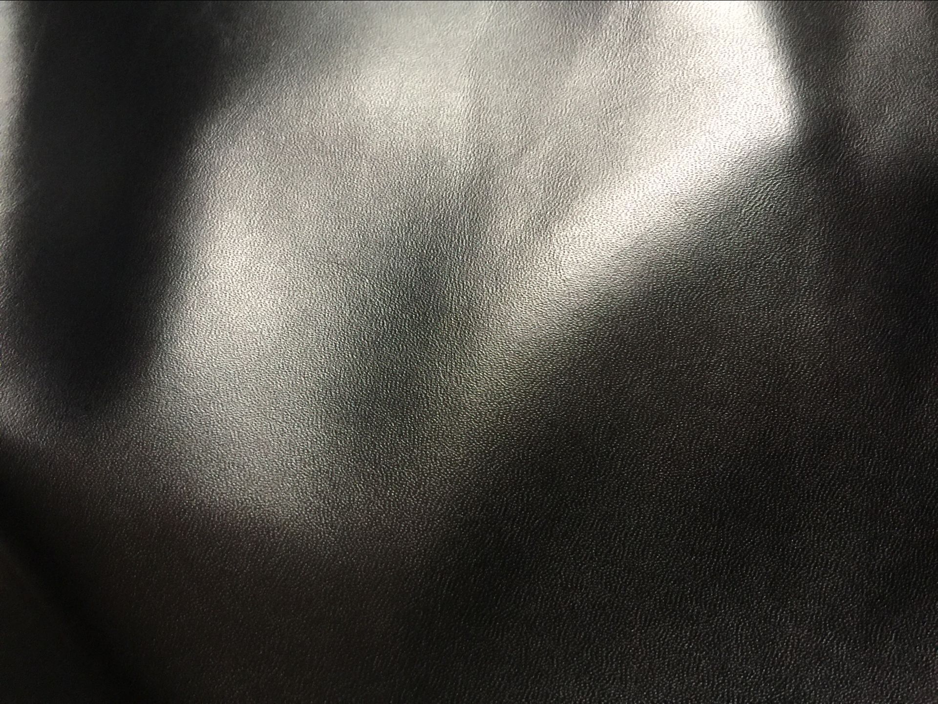 EB7350BE19BAB9894E525B41268318