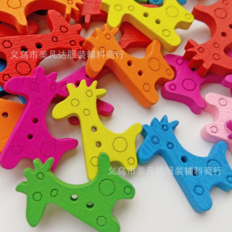 彩绘小鹿木质纽扣