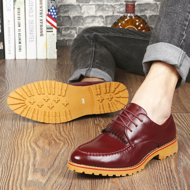 Осенняя новая версия, Корейская мужская обувь с острым носком, прошитая вручную, полированная деловая кожаная обувь на шнуровке, мужская обувь