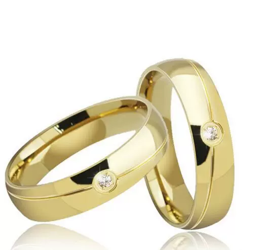 钛钢男女戒指批发 个性简约镶单钻戒指 热销韩版戒指批发 镀18K金