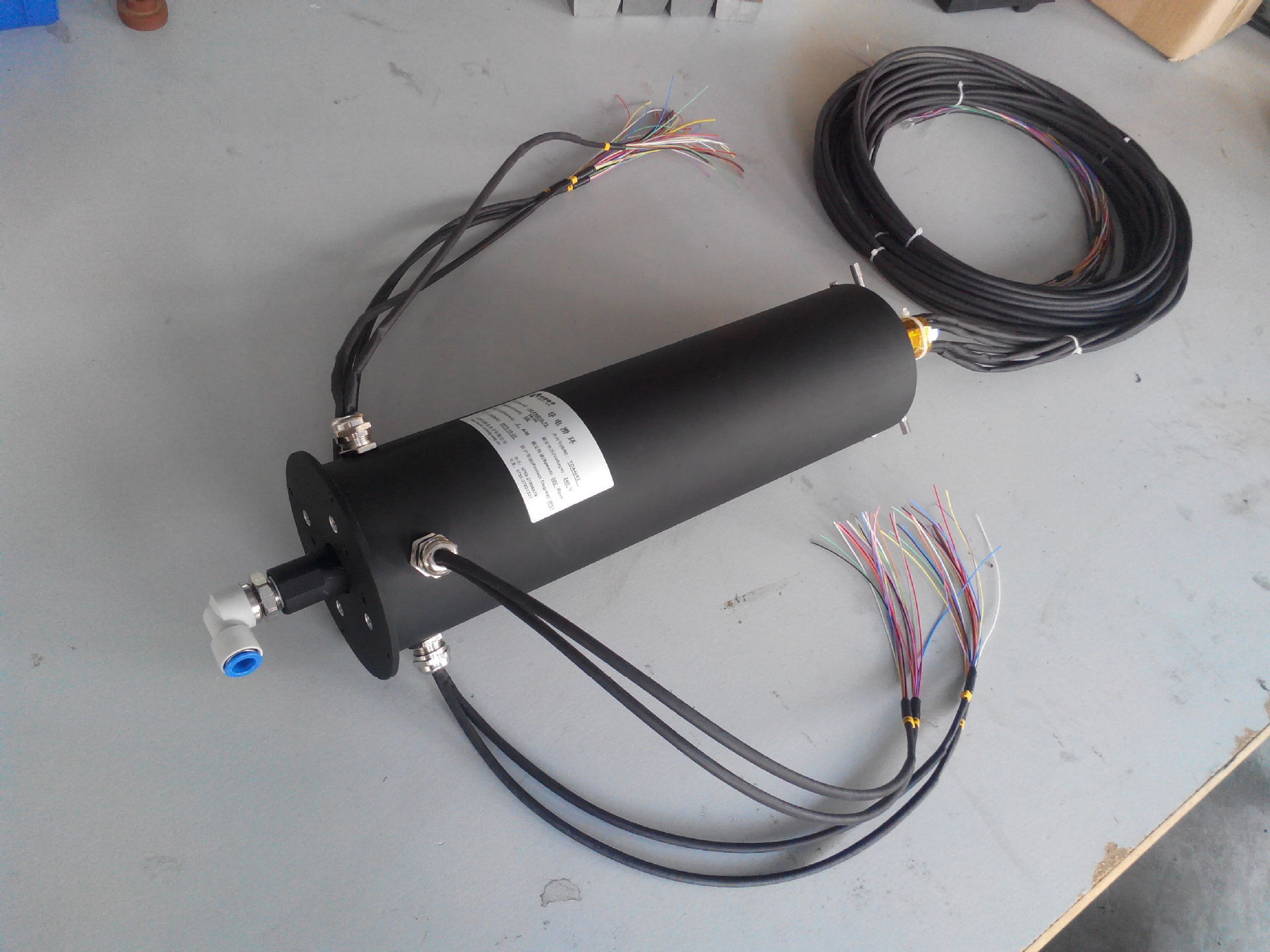 自动包装机用 100路气动组合滑环 10mm气管 低扭矩 多通路滑环