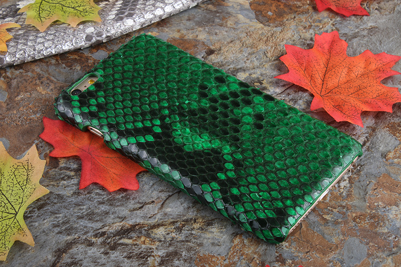 i-idea Handmade Luxury Genuine Real Python Snake Back Skin Leather Case Cove for Apple iPhone 6S Plus/6 Plus & iPhone 6S/6