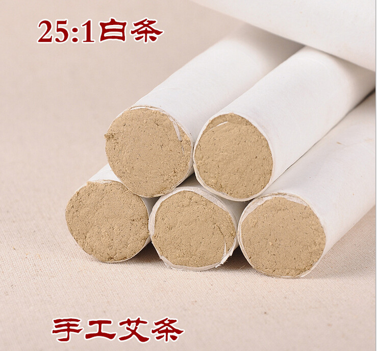4cm Thick Moxa Stick Ai Tiao 25:1 Aged Moxa Wool Roll for Moxibustion Wellness and Massage Use in use