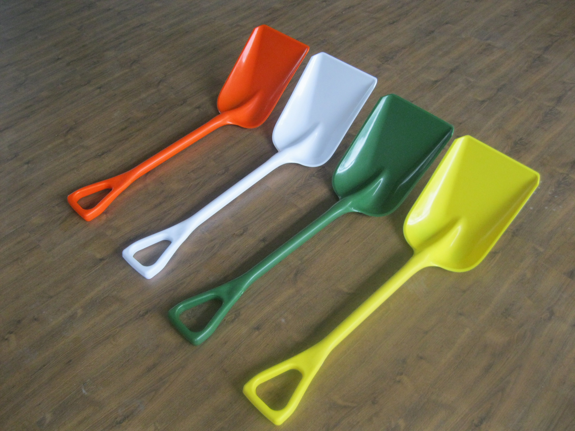 工厂直销 一件式塑料铲子 工程塑料 结实耐用