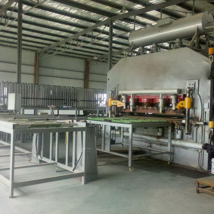 供应人造板基质贴面机械设备压力机制造商青岛国森机械