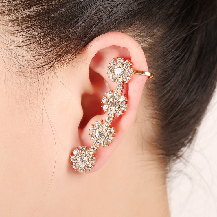 Creative Four Petals Diamond Ear Clip display picture 8