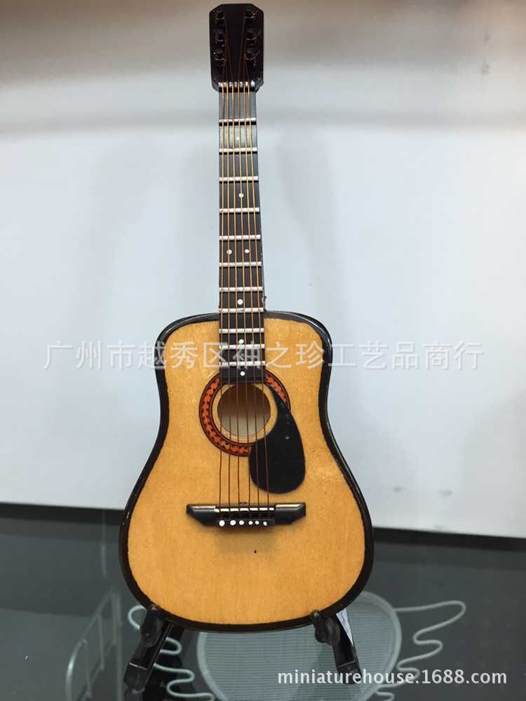 ���ֳߴ�ľ����������ģ��