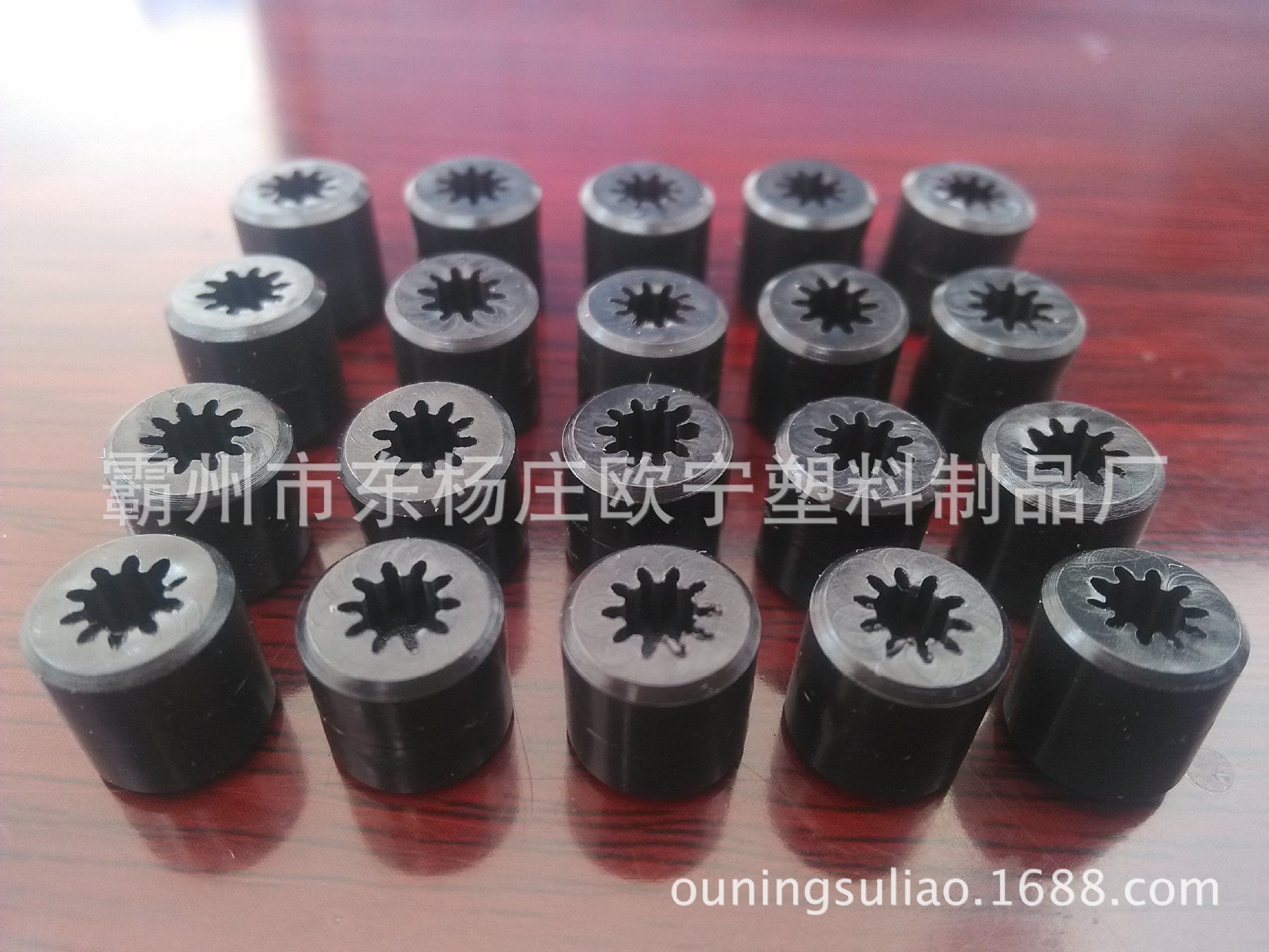 小塑料件配件定做生产