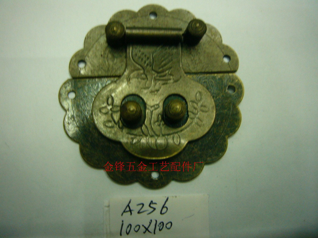 厂家批发新款各种大小箱扣木盒礼盒锁搭扣酒盒箱扣批发