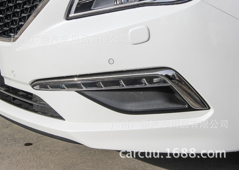 现代索纳塔第九代06