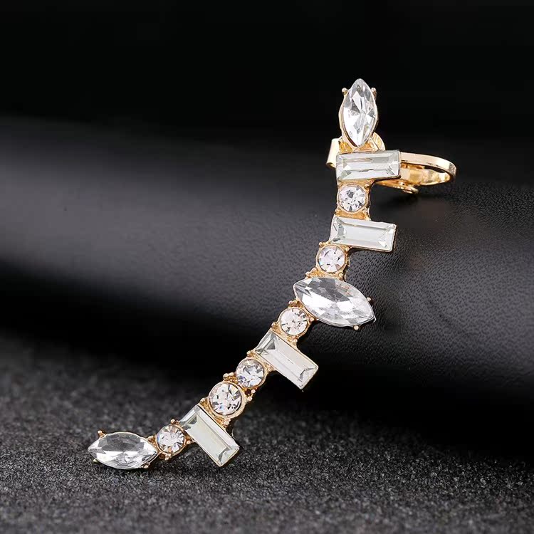 Simple New Fashion Ear Bone Clip display picture 3