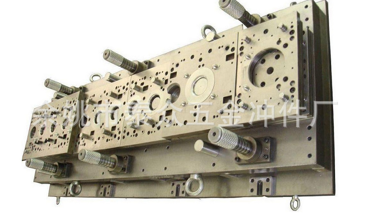 {EB92DE35-0330-49DD-B962-209F6