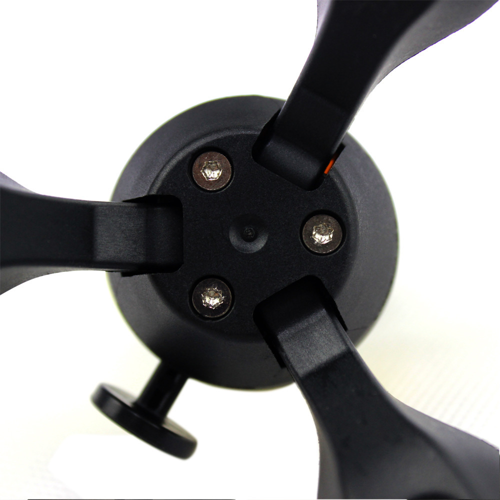 2502254134_2108336670