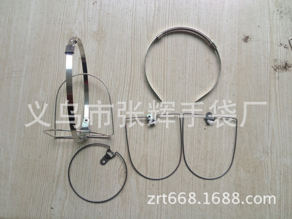 厂家供应各种耳套塑料架子，耳罩塑胶架子以及各种塑料配件(图)