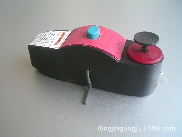 帶按鈕仿工發黑墨鬥-6