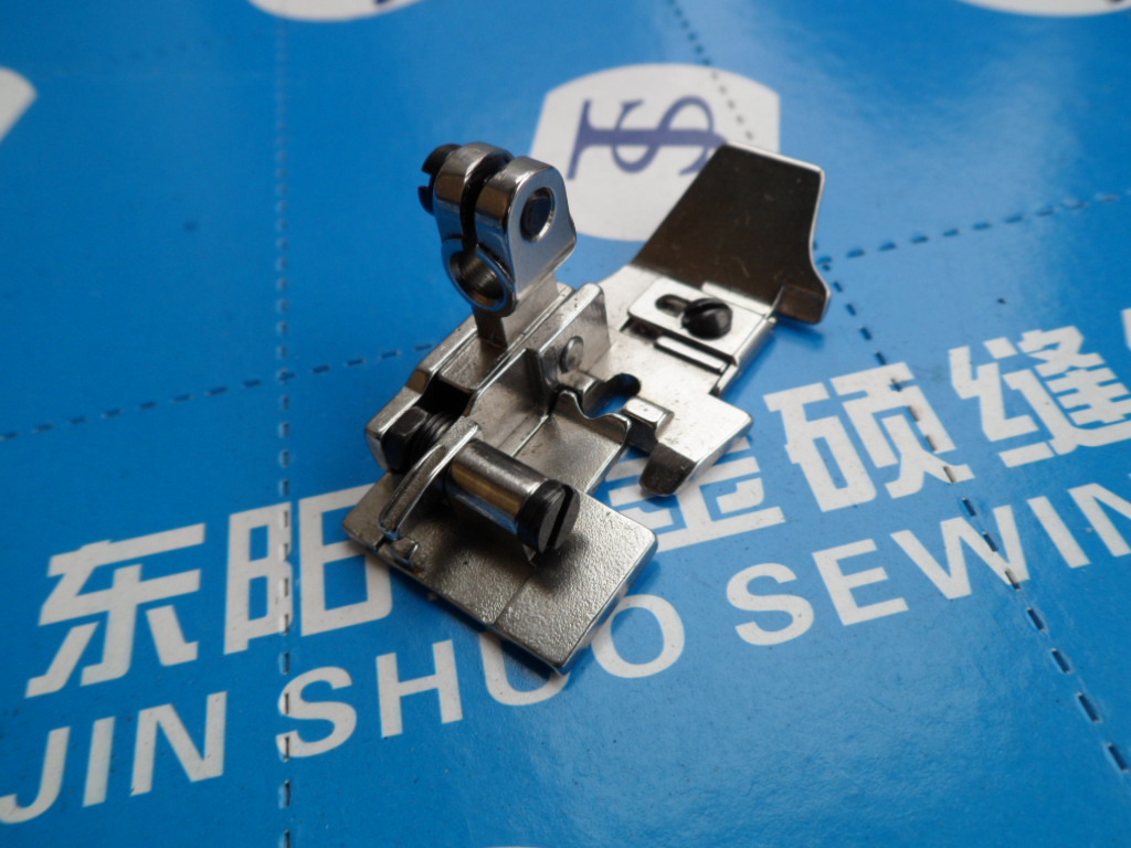金硕缝纫机零件厂飞马e22l-730左手机头压脚e32L反手机头压脚弯针