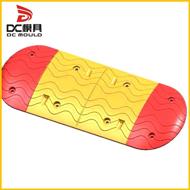 橡胶减速带注塑模具 塑料路拱模具 压塑减速带模具 道路设施模具