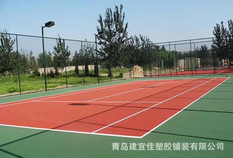 塑膠網球場