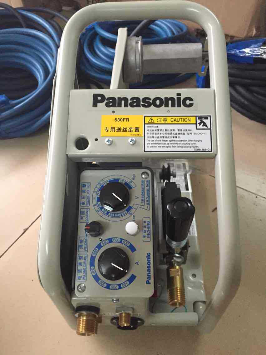 松下/Panasonic焊机600KH/630FR专用水冷松下原装送丝机YW-60KCW