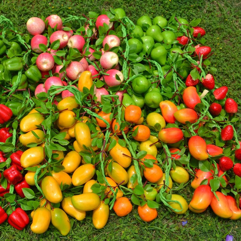 四月天仿真水果蔬菜串批发苹果芒果农家乐餐厅饭店挂饰假玉米大蒜