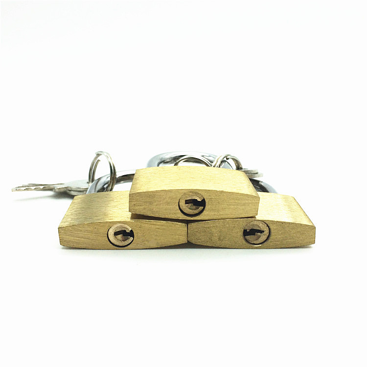 Fábrica al por mayor 30mm cerradura de cobre fino chasis cerradura cajón gabinete puerta cerradura herramientas cobre candado medio cobre candado