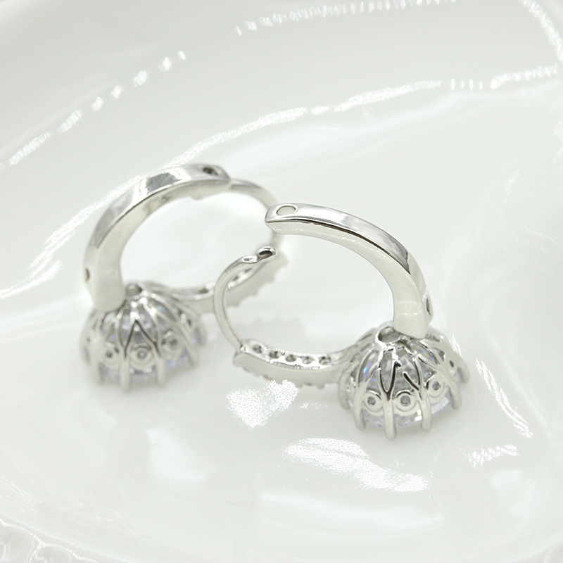 Silver-plated Crystal Sunflower Zircon Earrings display picture 10