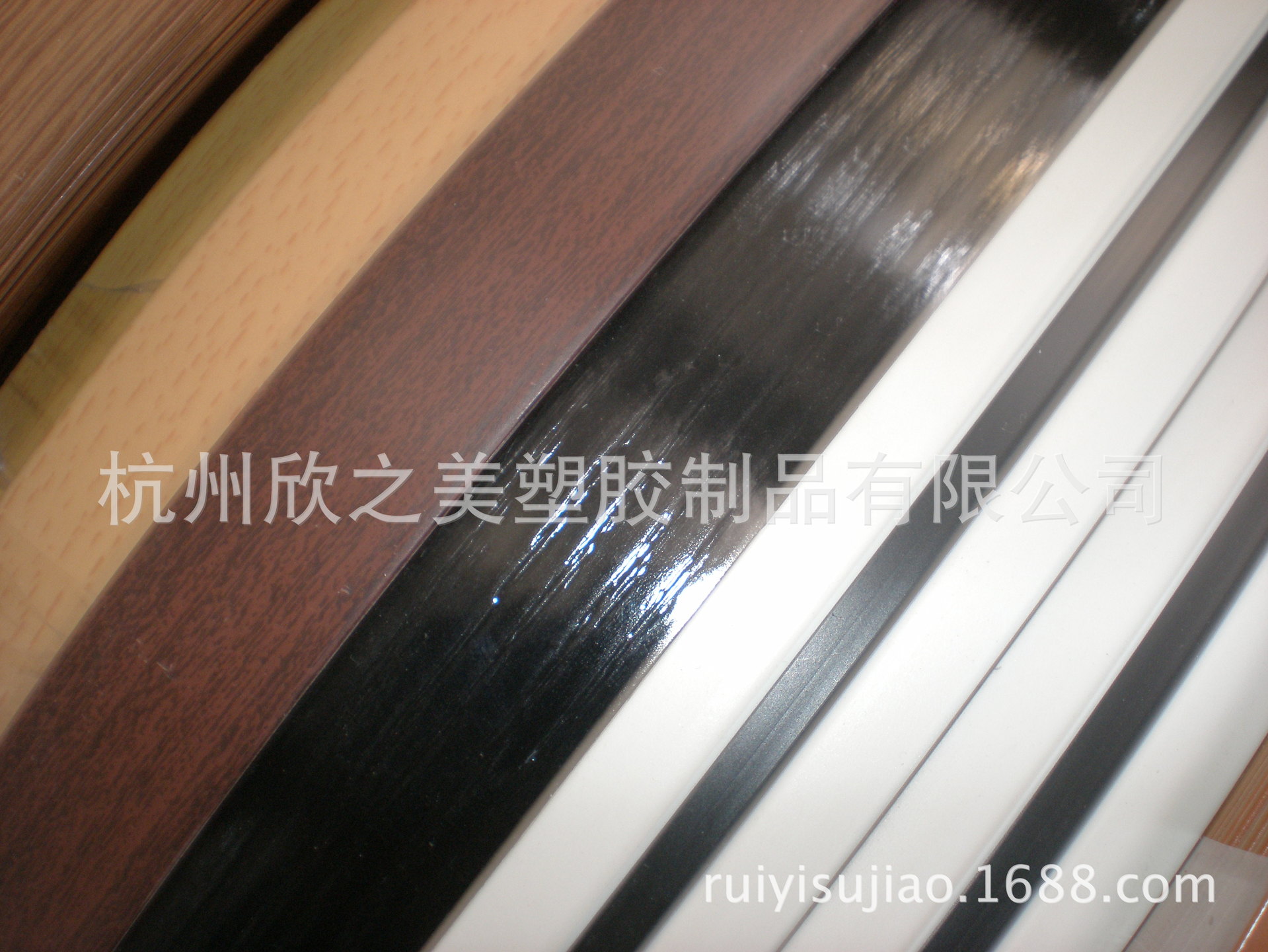 供应家具 相框 门业用PVC封边条  规格颜色可订  可加企业LOGO