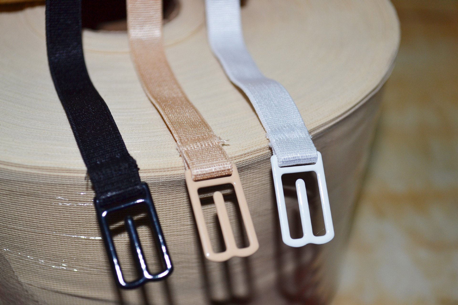 Fixation pour soutien-gorge - Ref 821816 Image 10