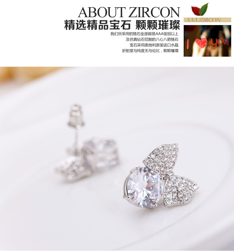Zircon Fashion Bow Earrings display picture 6