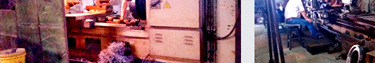 揭陽市榕城區坤裕塑料模具廠是一傢30年專業生產美式桶模具,塗料桶模具,機油桶模具,油漆桶模具,潤滑油桶模具,化工桶模具,食品桶模具等各式塑料包裝桶模具的模具廠傢,我廠可提供模具定製+註塑加工+印刷等一系列服務;歡迎來電詳詢:15018228069(陳小姐)