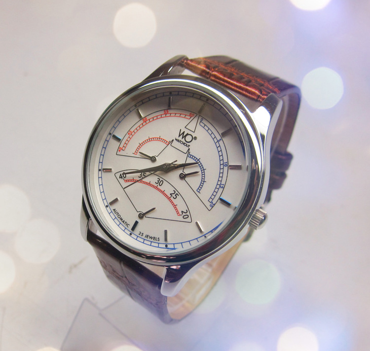 深圳手表工廠直銷潮流大表盤多功能皮帶表 男 時尚高檔時裝表