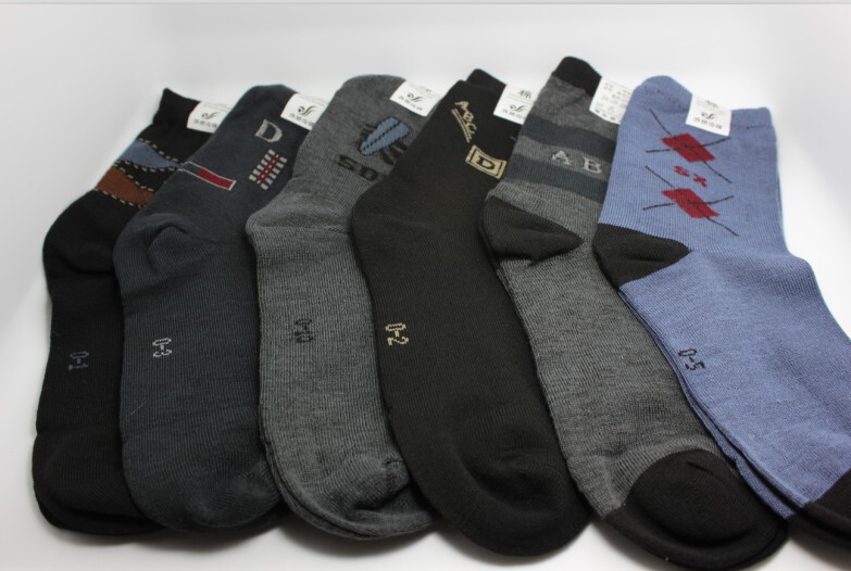 Stall cheap socks wholesale men's cotton socks gentleman socks Old Man socks Zhuji socks manufacturers