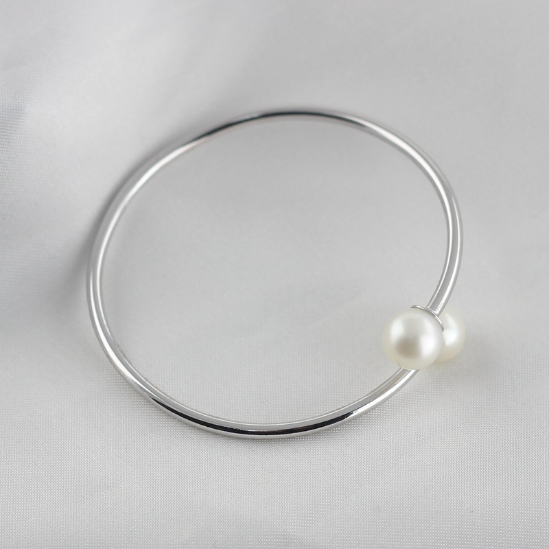 2077378948_893042612