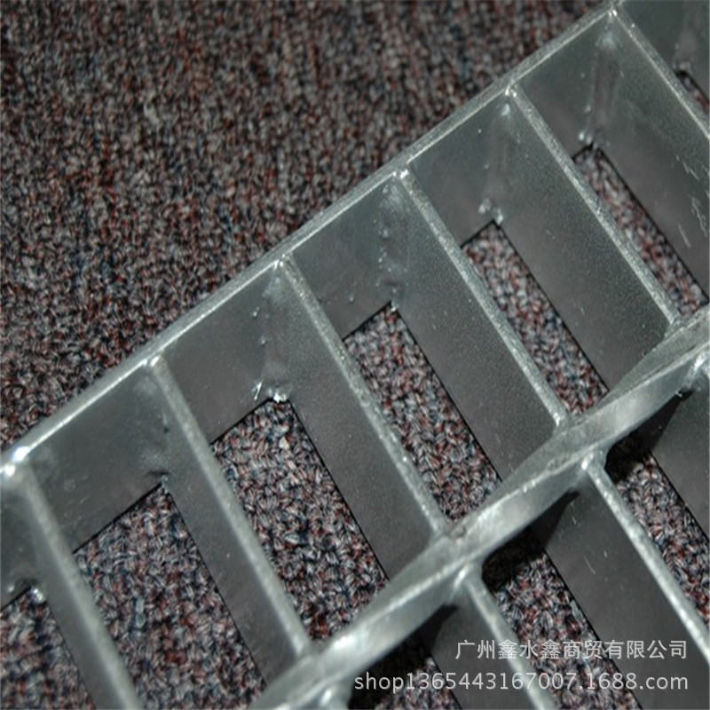 现货生产酒楼地沟盖板 镀锌钢格板 楼梯踏步格栅盖板 包物流