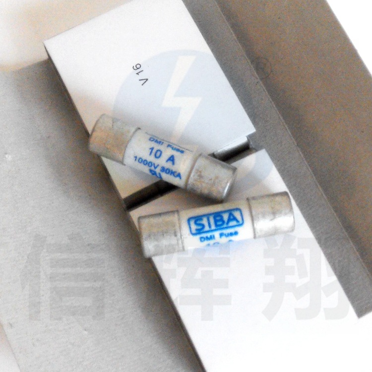 10x38mm陶瓷SIBA熔断器 10A 1000V 保险丝管