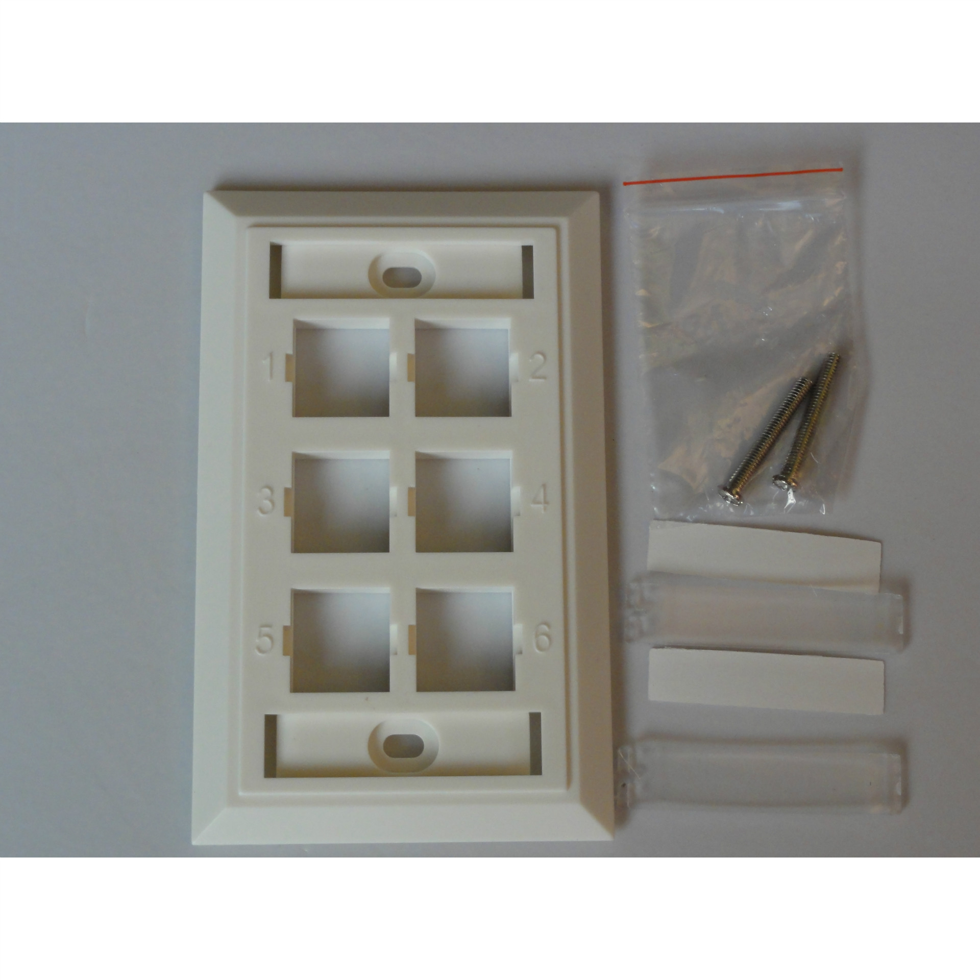 厂家直销120型信息面板、四口六口网络信息面板、美式网络面板