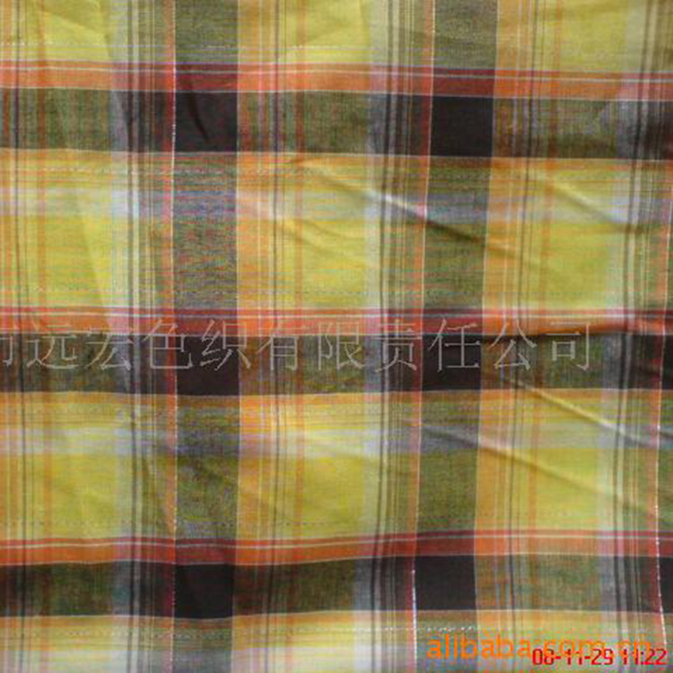 长期供应 棉色织布 衬衫休闲服棉服时装布匹厂家