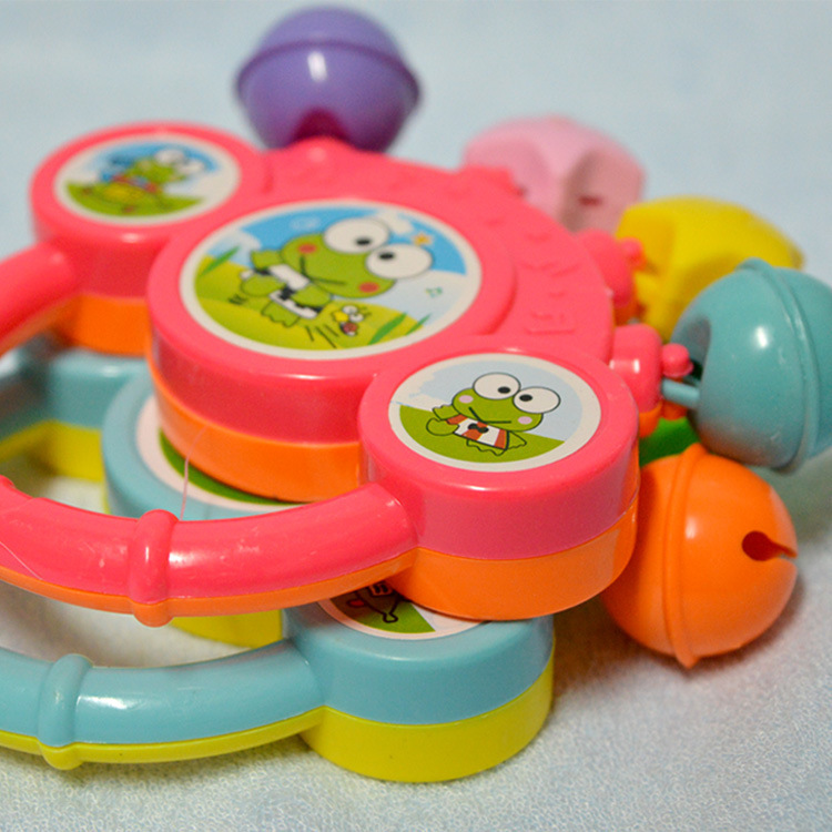 婴幼儿抓握五指手摇铃 卡通手摇铃玩具批发