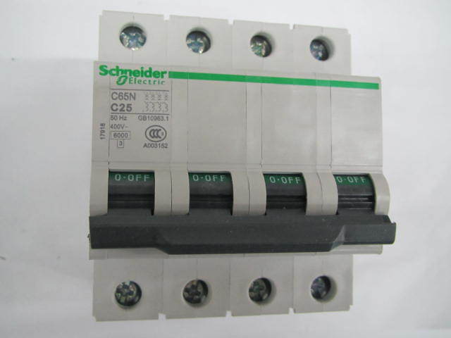 原装正品C65N 4P C25 Schneider空气开关小型断路器