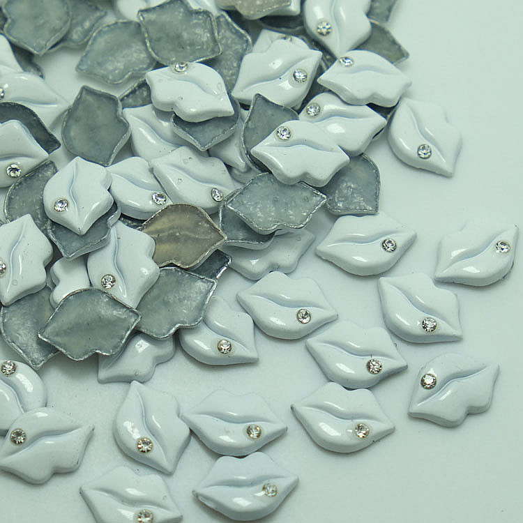 厂家生产批发烫片 嘴唇烫片tz 服装烫图 金属烫片