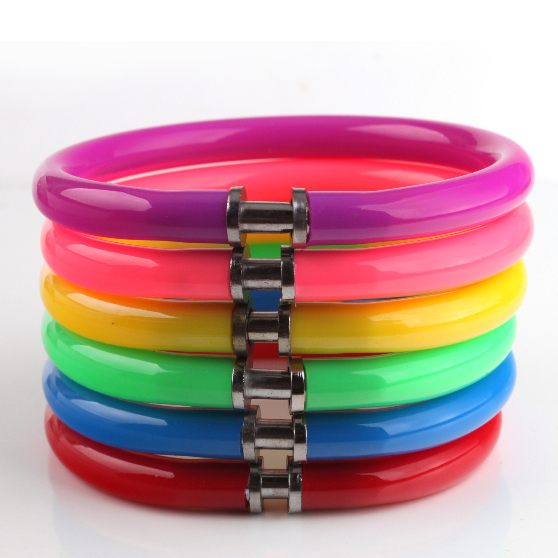 1860054285_1192899513